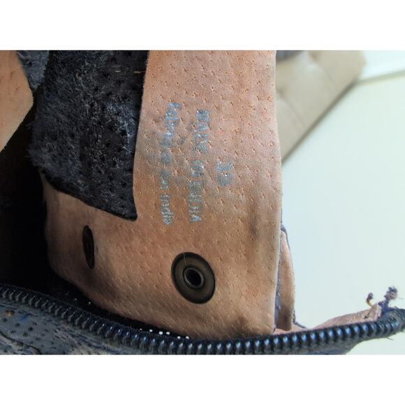 Free People Shadow Lark Leather Washed Black Ankle Boot Bootie Size EU 39 - Picture 7 of 8